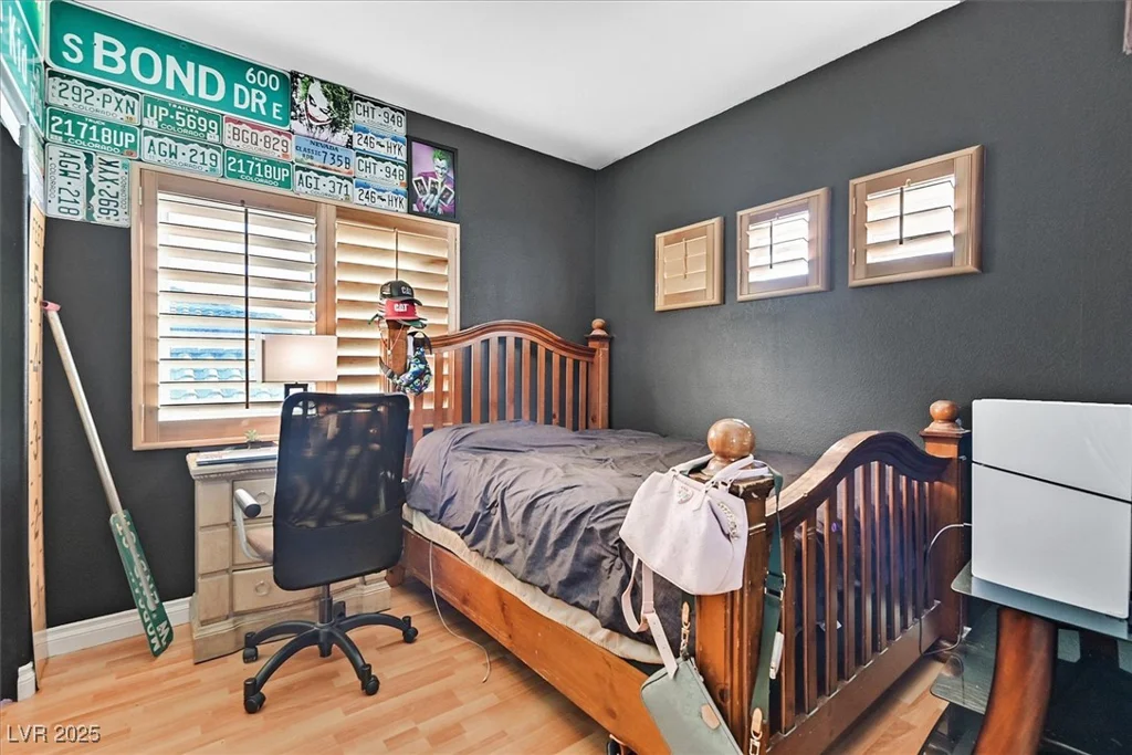 3738 Falcon Springs, Las Vegas, NV 89147