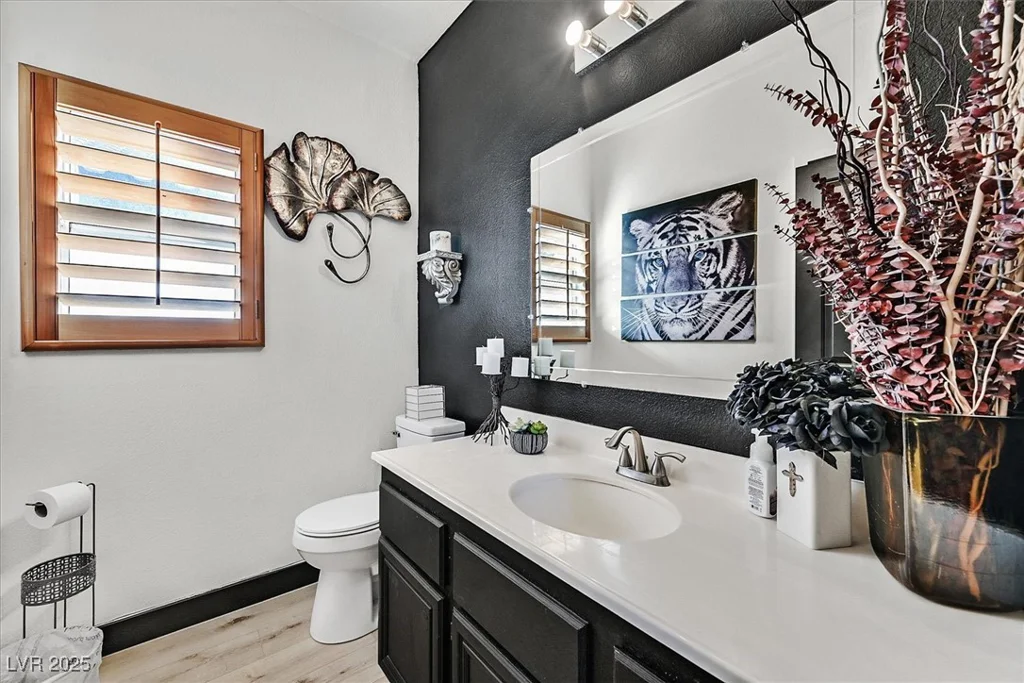 3738 Falcon Springs, Las Vegas, NV 89147