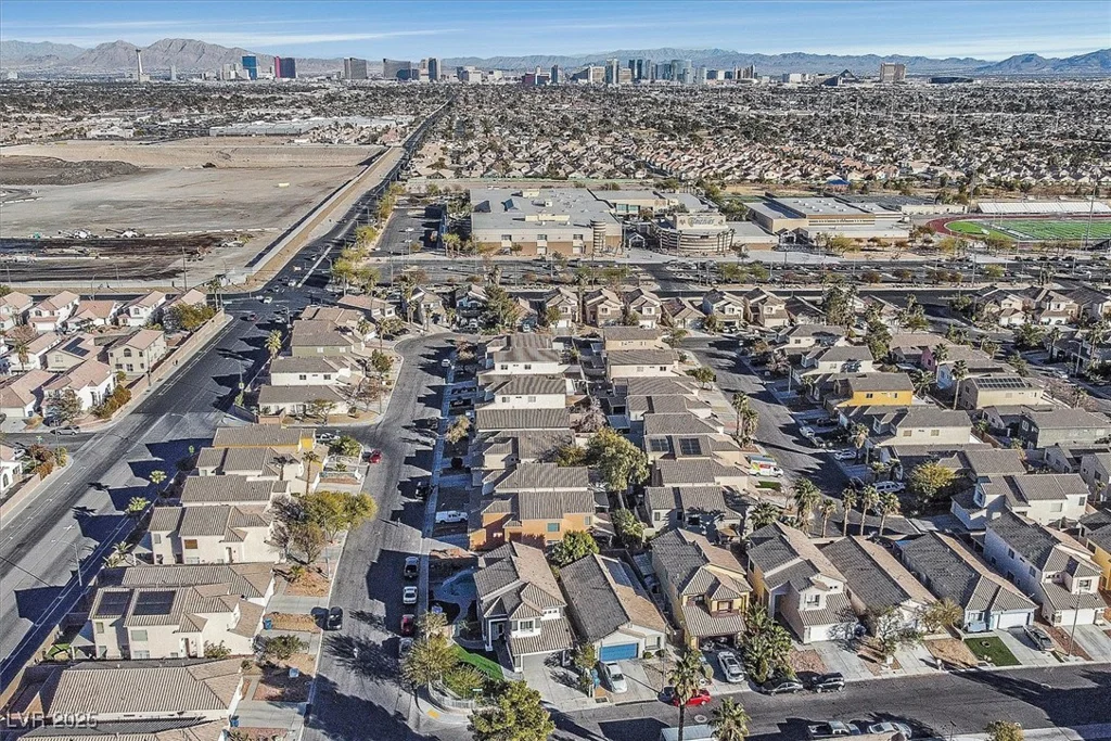 3738 Falcon Springs, Las Vegas, NV 89147