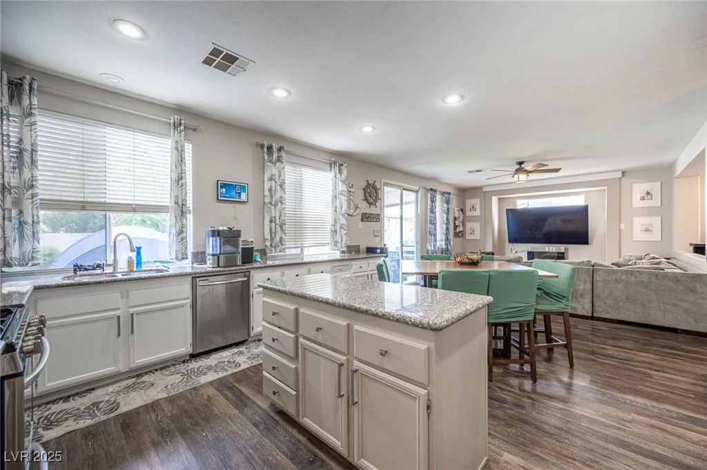 1138 Port Sunlight, Henderson, NV 89014