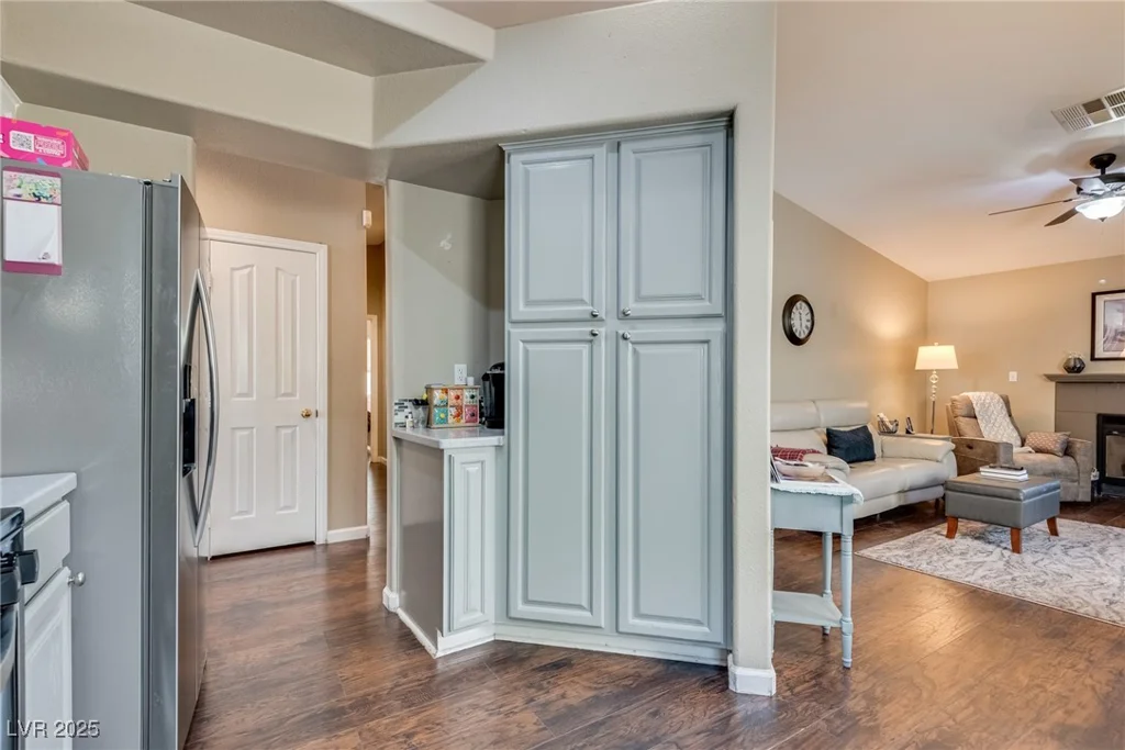 8229 Golf Club, Las Vegas, NV 89145