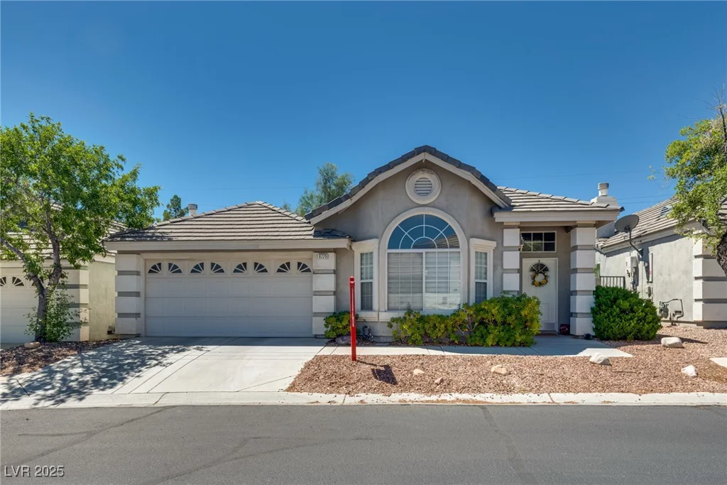 8229 Golf Club, Las Vegas, NV 89145
