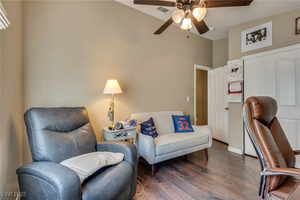 8229 Golf Club, Las Vegas, NV 89145