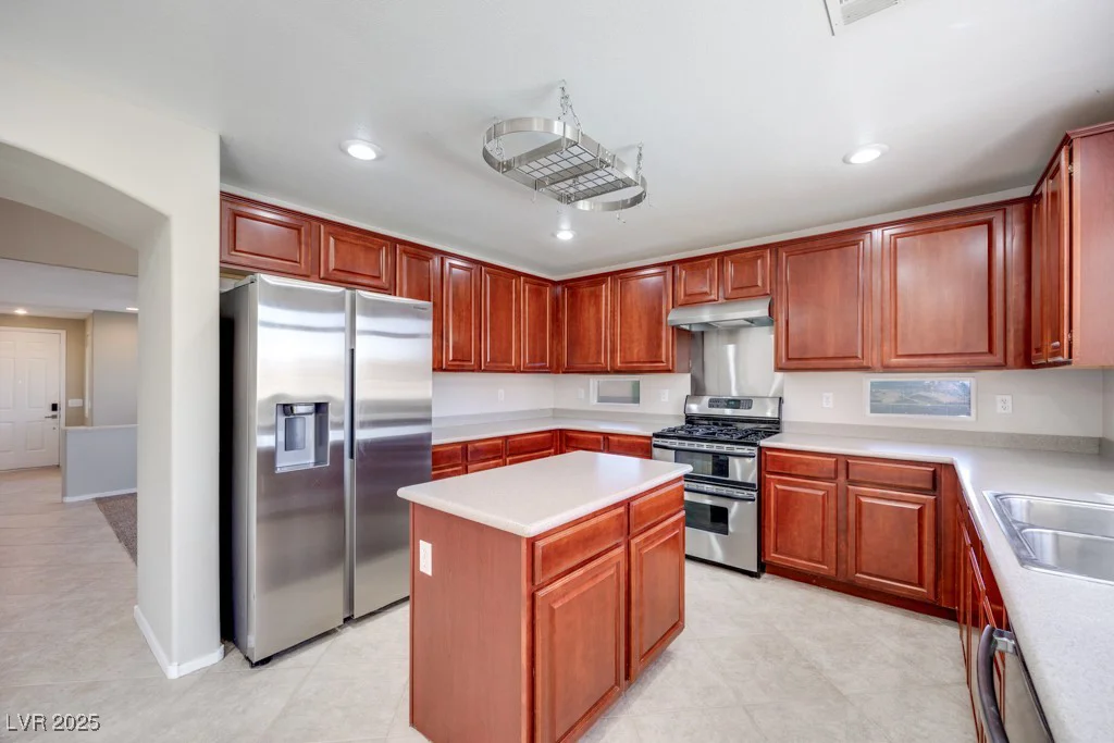 178 Thunder Plains, Henderson, NV 89012