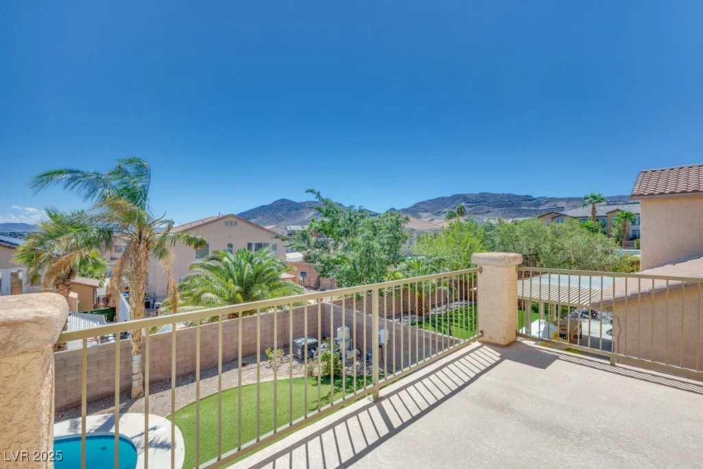 178 Thunder Plains, Henderson, NV 89012