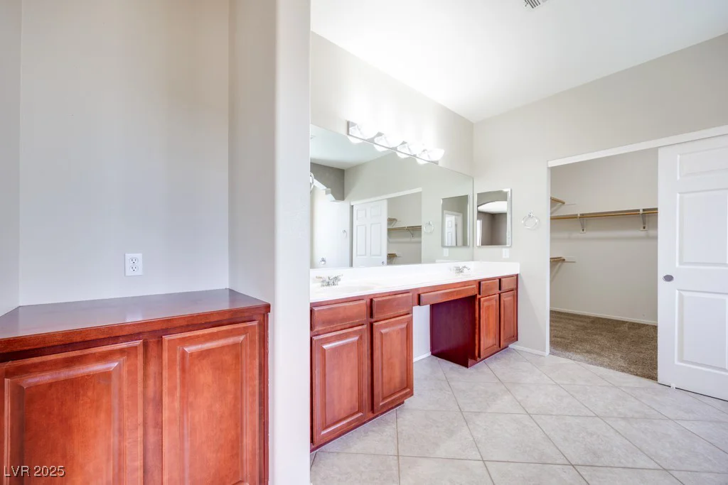 178 Thunder Plains, Henderson, NV 89012