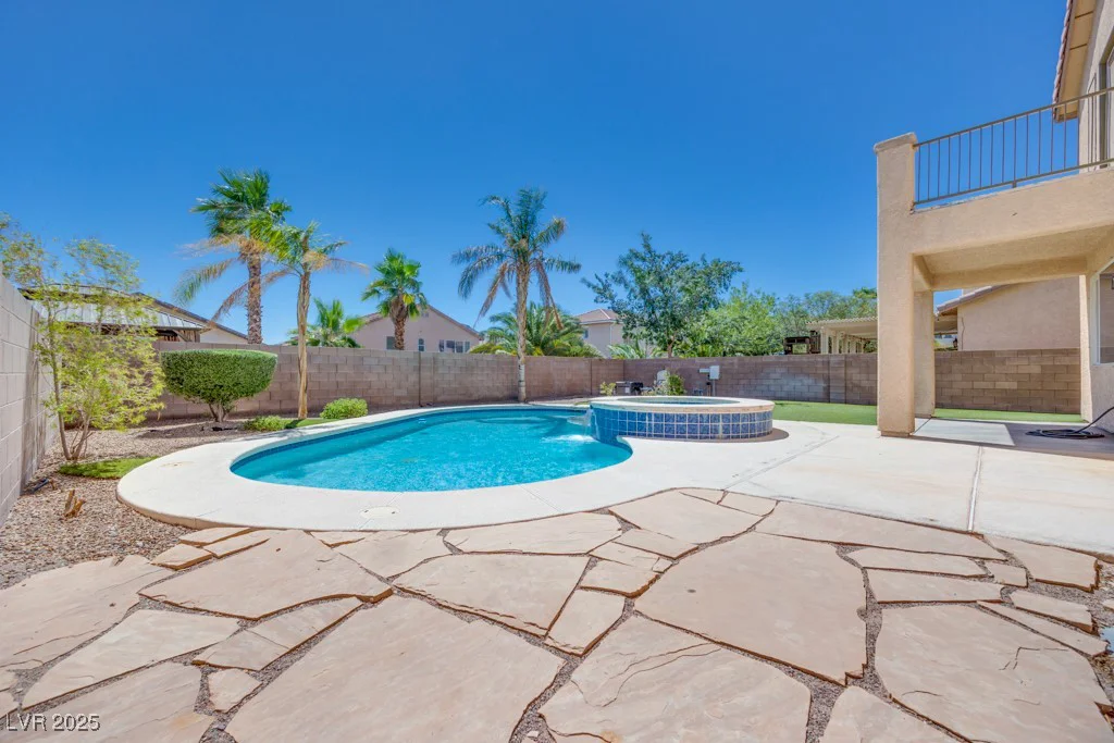 178 Thunder Plains, Henderson, NV 89012