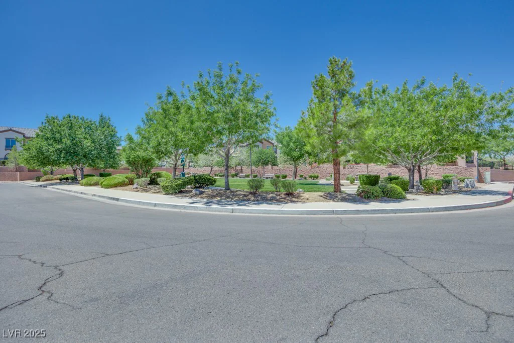 178 Thunder Plains, Henderson, NV 89012