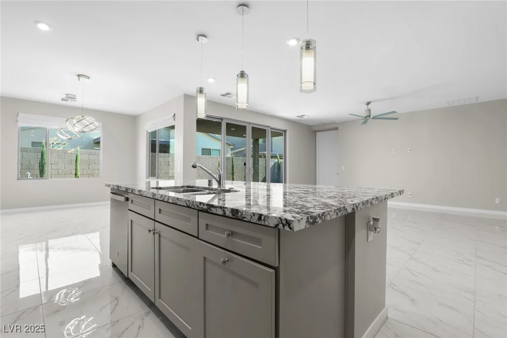 4140 Landberg, Las Vegas, NV 89141