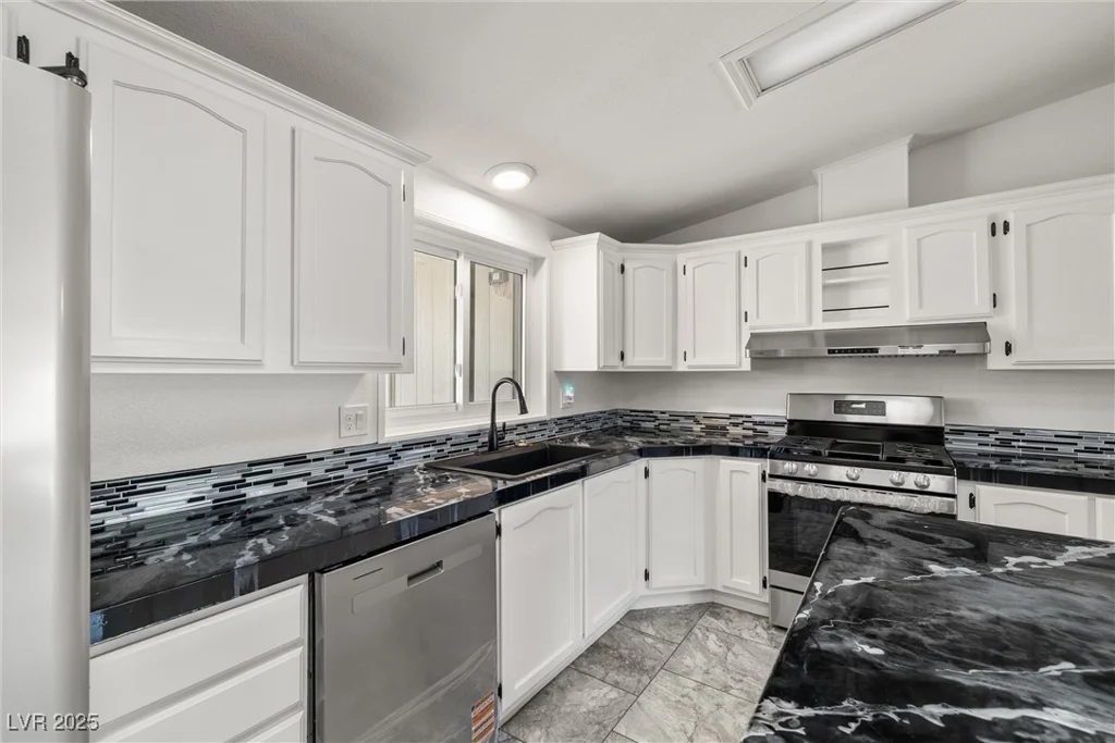 1371 Basin, Pahrump, NV 89060