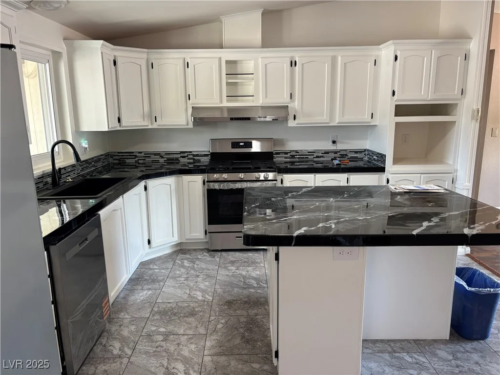 1371 Basin, Pahrump, NV 89060