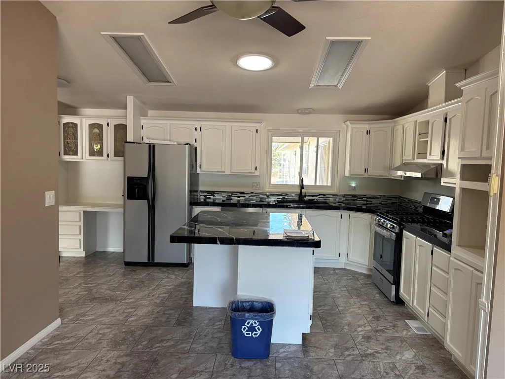 1371 Basin, Pahrump, NV 89060