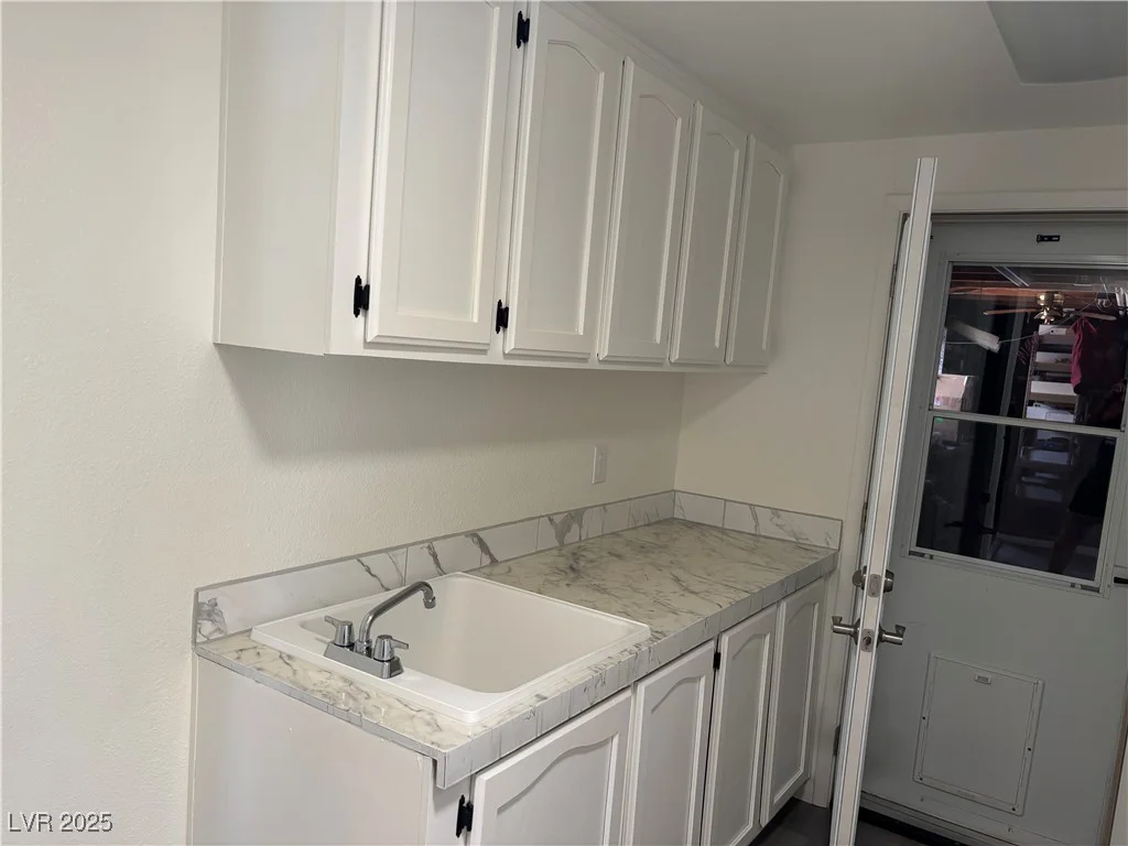 1371 Basin, Pahrump, NV 89060