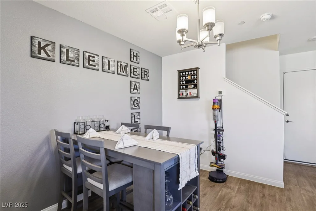 2594 Canary Yellow, North Las Vegas, NV 89086