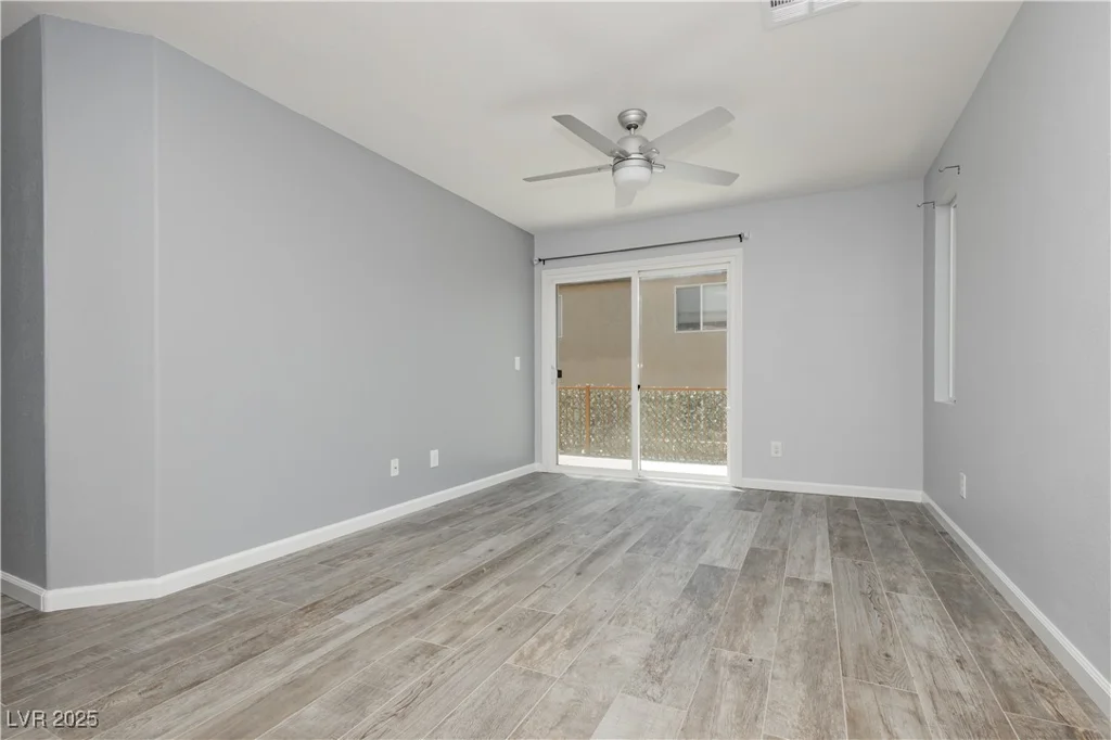 7857 Blue Lake Peak, Las Vegas, NV 89166
