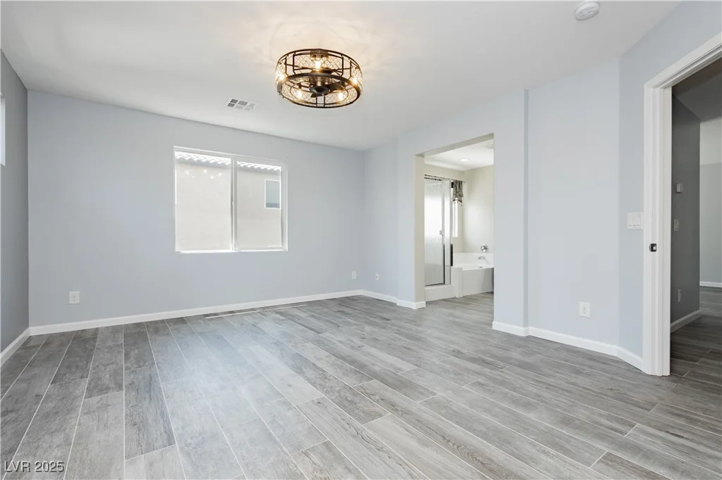 7857 Blue Lake Peak, Las Vegas, NV 89166
