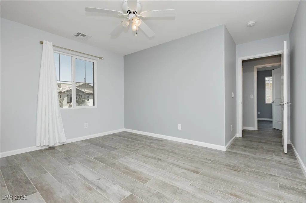 7857 Blue Lake Peak, Las Vegas, NV 89166