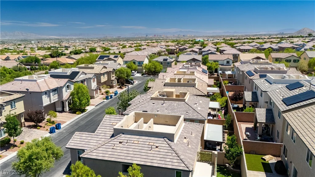 7857 Blue Lake Peak, Las Vegas, NV 89166