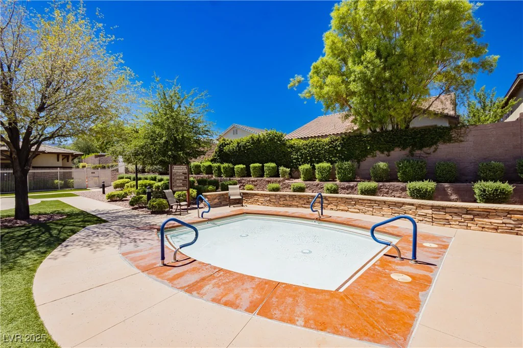 7857 Blue Lake Peak, Las Vegas, NV 89166