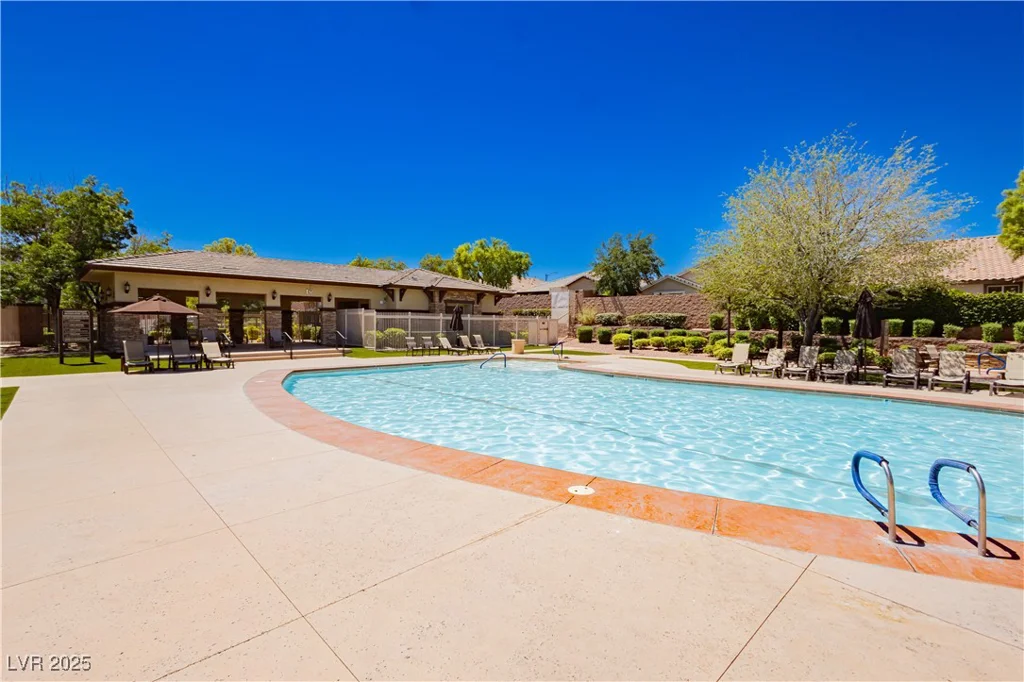 7857 Blue Lake Peak, Las Vegas, NV 89166