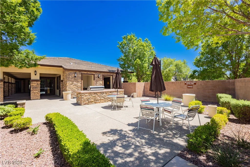 7857 Blue Lake Peak, Las Vegas, NV 89166