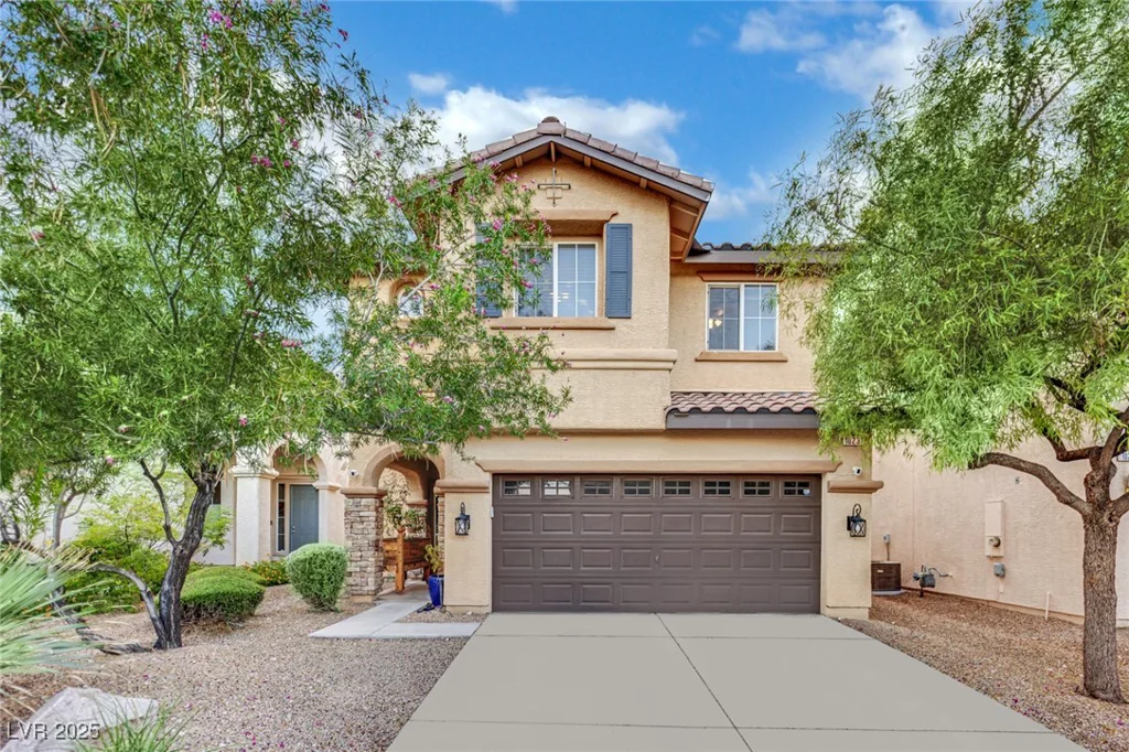 10231 Running Falls, Las Vegas, NV 89178
