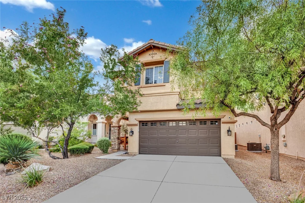 10231 Running Falls, Las Vegas, NV 89178