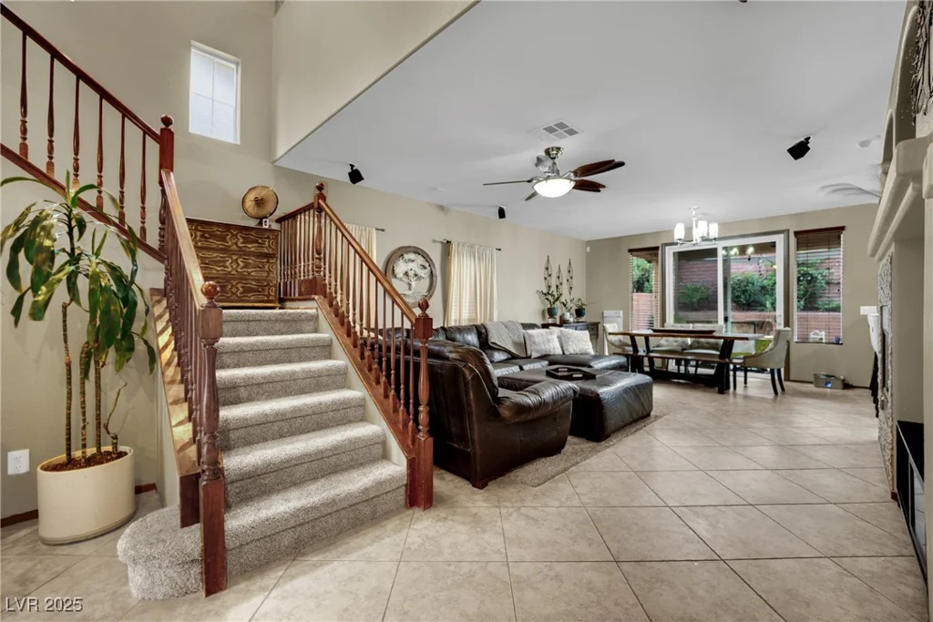 10231 Running Falls, Las Vegas, NV 89178