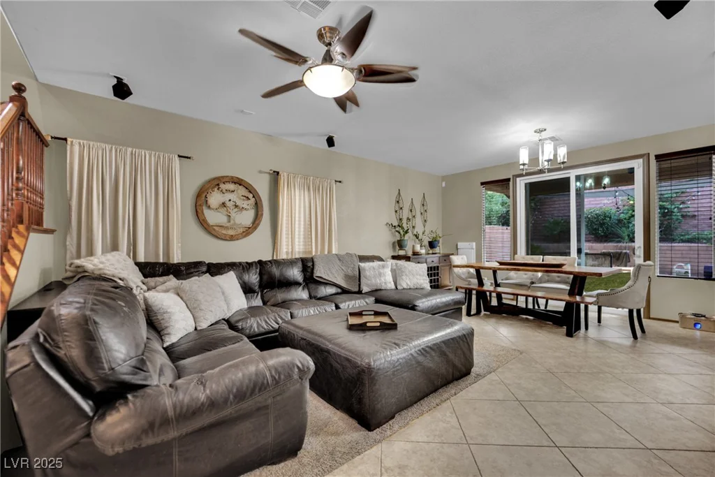 10231 Running Falls, Las Vegas, NV 89178