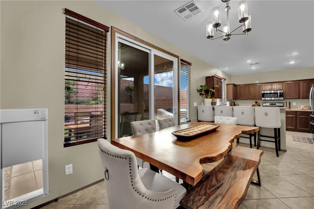 10231 Running Falls, Las Vegas, NV 89178