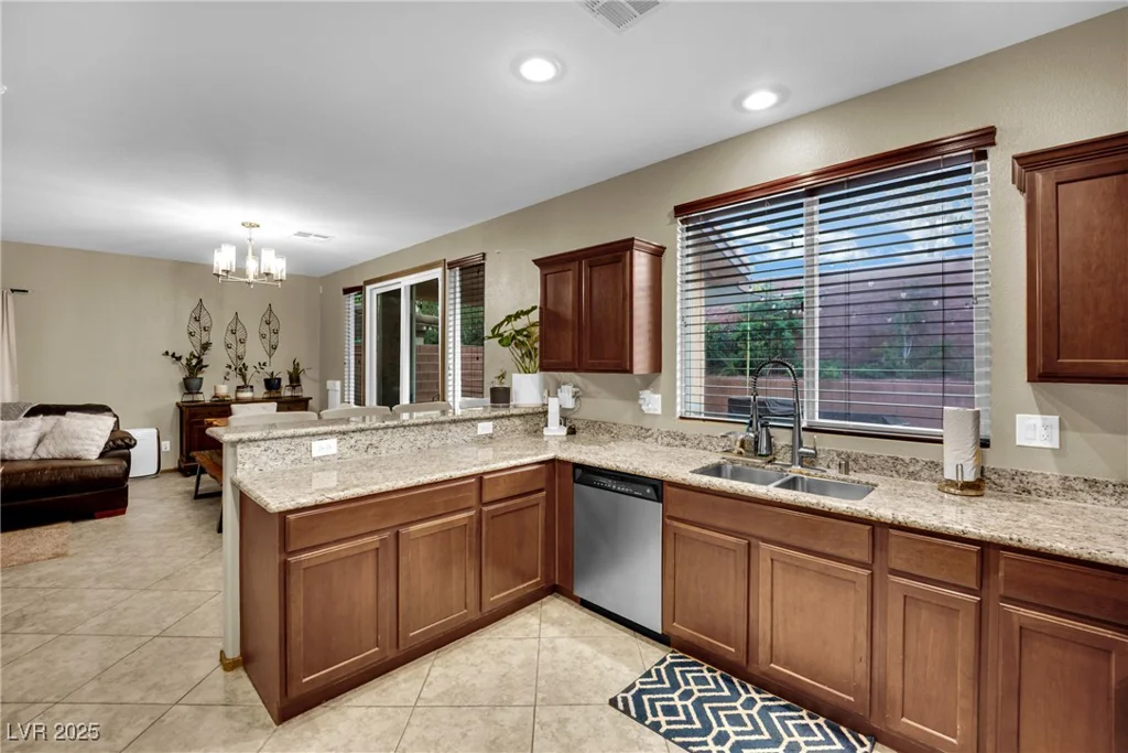 10231 Running Falls, Las Vegas, NV 89178