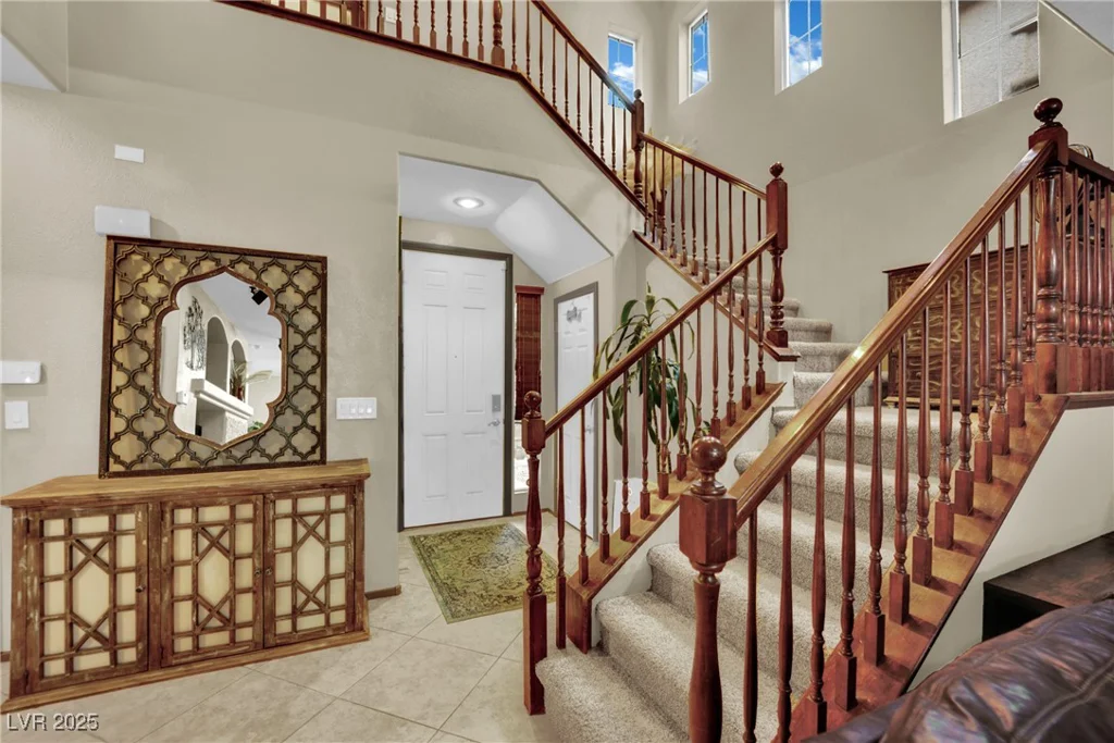 10231 Running Falls, Las Vegas, NV 89178