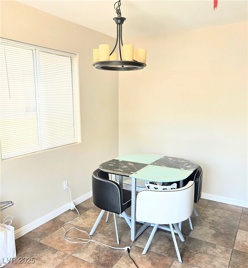 5218 Pat, Las Vegas, NV 89118