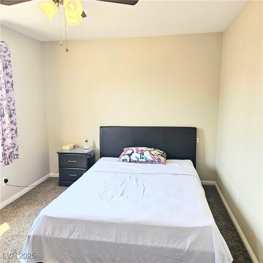 5218 Pat, Las Vegas, NV 89118