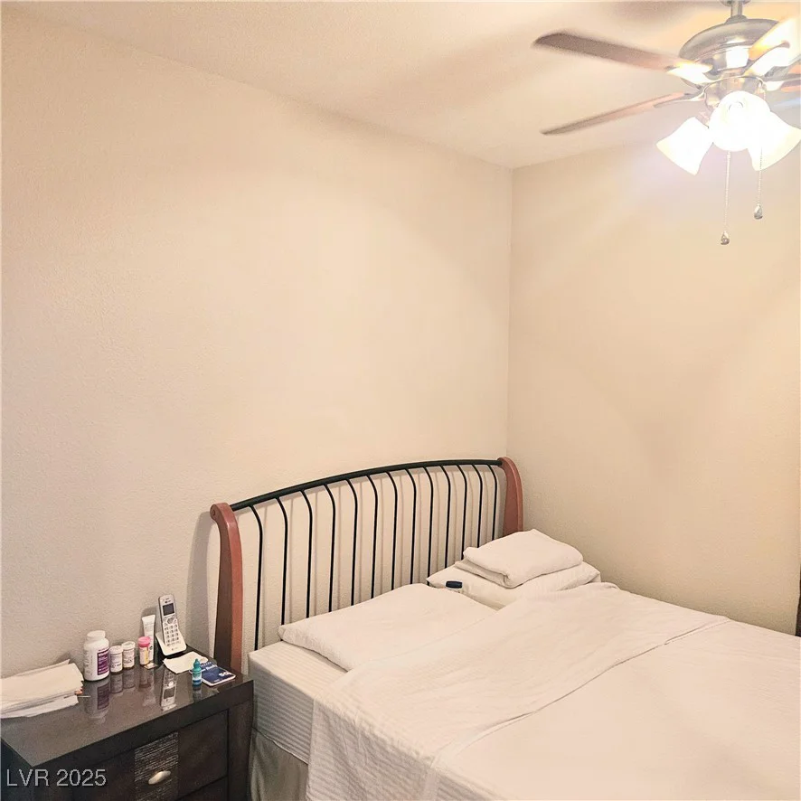 5218 Pat, Las Vegas, NV 89118