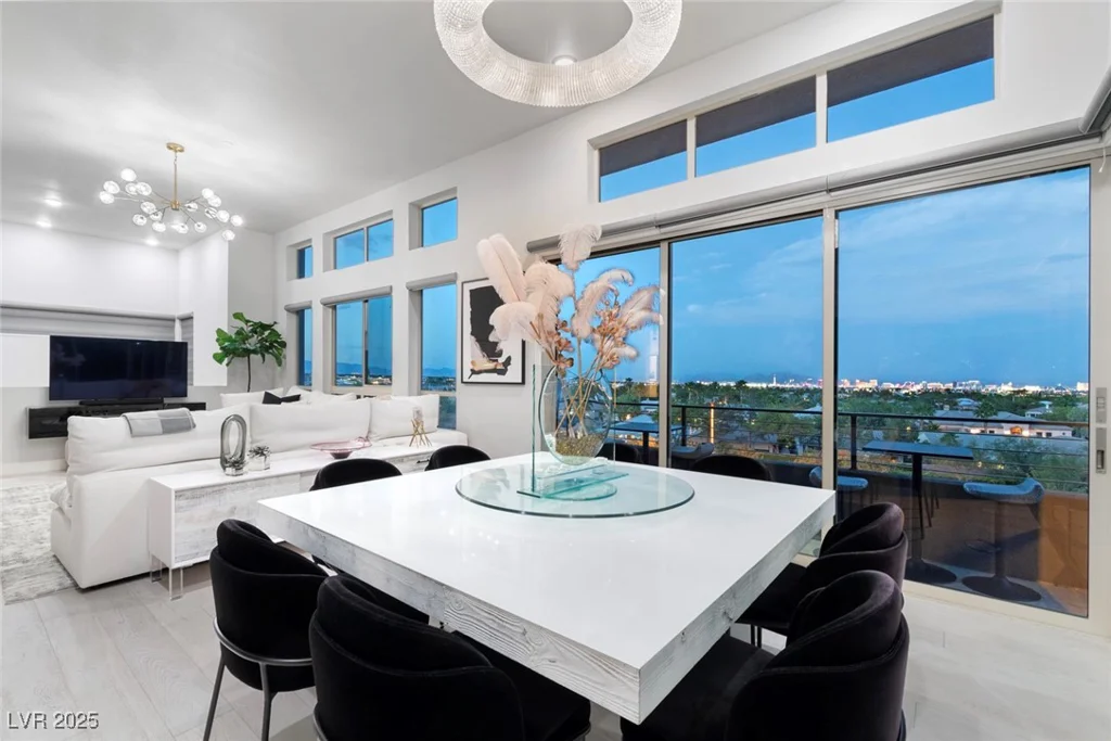4296 Veraz, Las Vegas, NV 89135