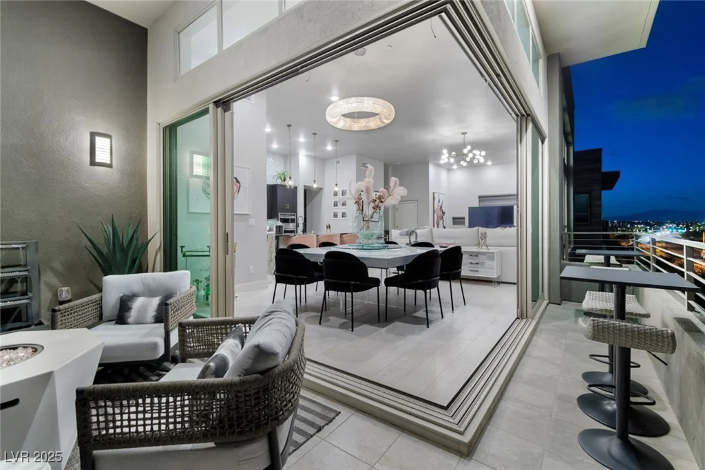 4296 Veraz, Las Vegas, NV 89135