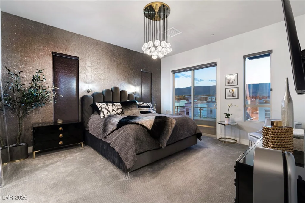 4296 Veraz, Las Vegas, NV 89135