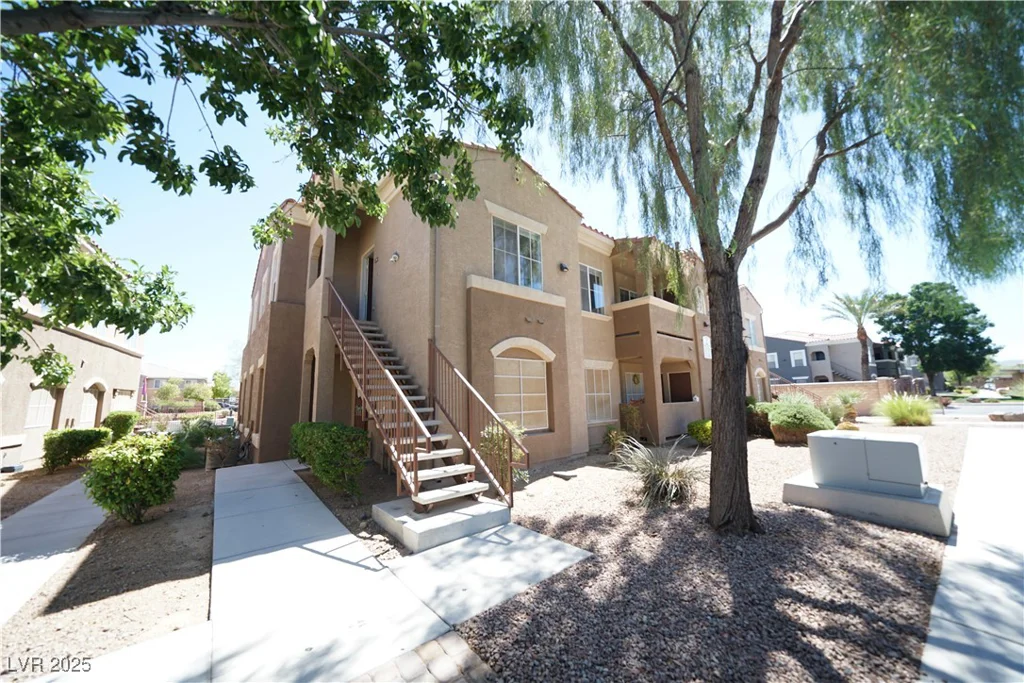10245 Maryland, Las Vegas, NV 89183
