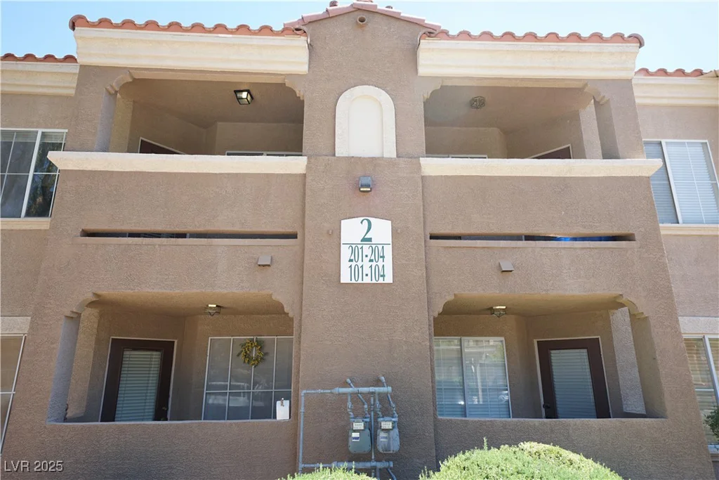 10245 Maryland, Las Vegas, NV 89183