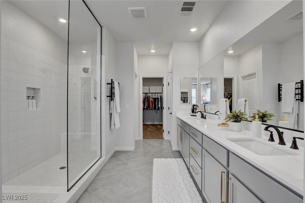 9423 Cruz, Las Vegas, NV 89143