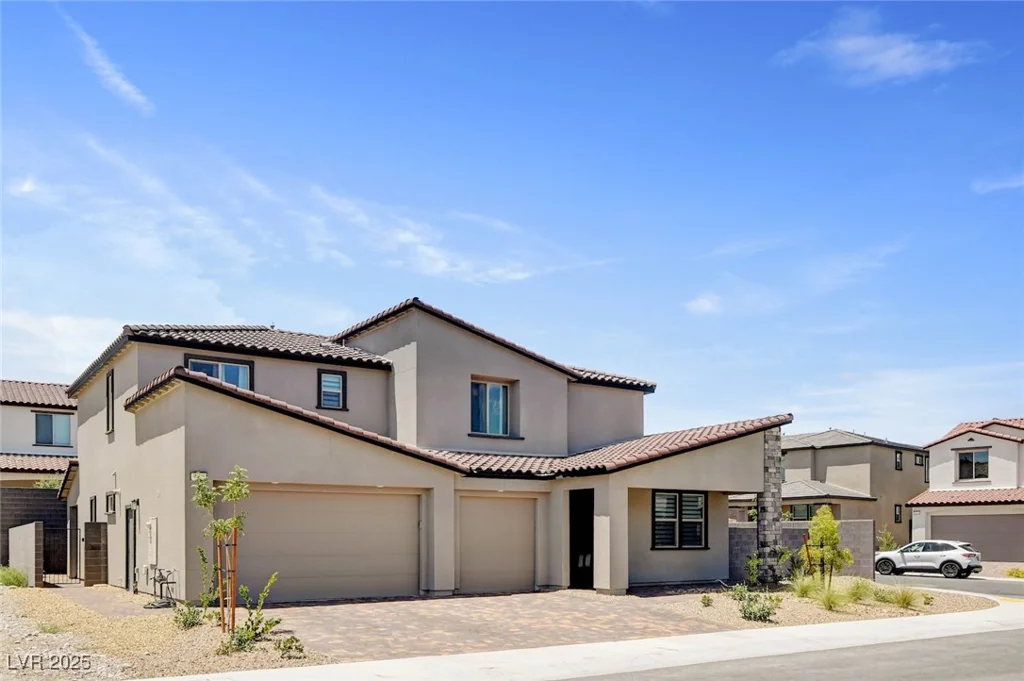 9423 Cruz, Las Vegas, NV 89143