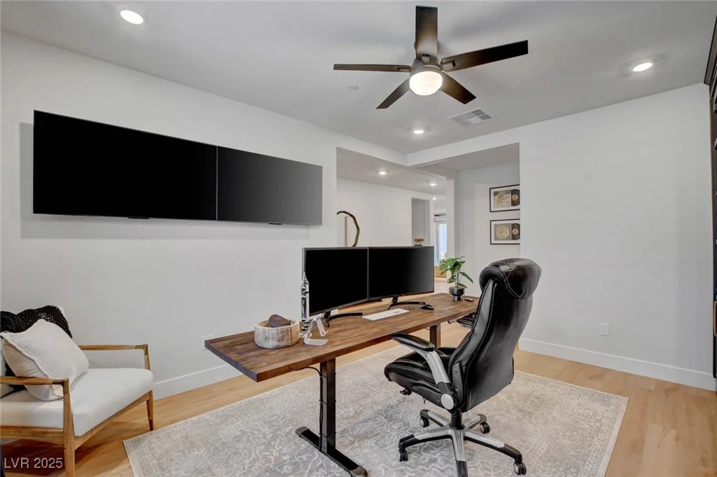 9423 Cruz, Las Vegas, NV 89143