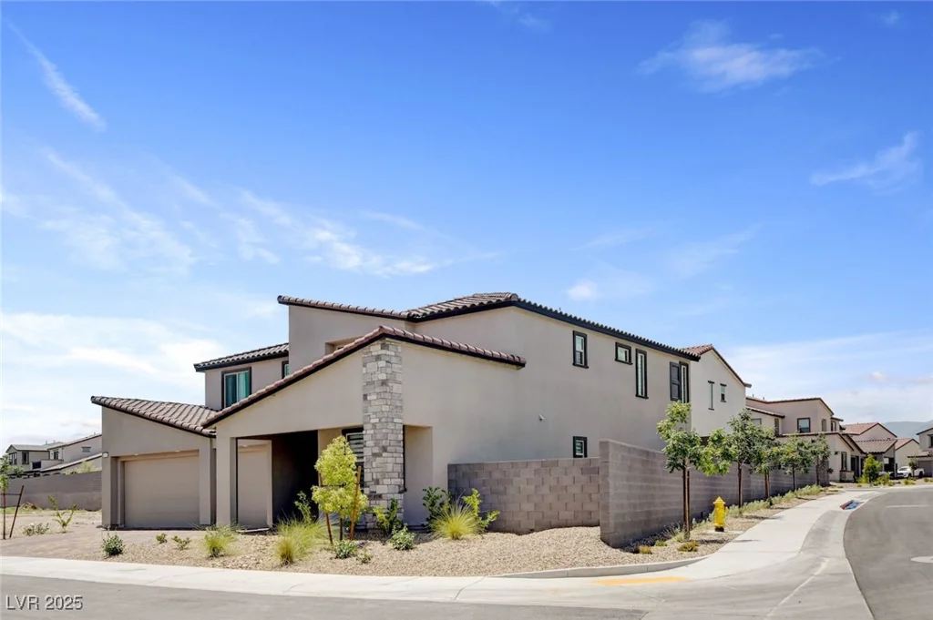9423 Cruz, Las Vegas, NV 89143