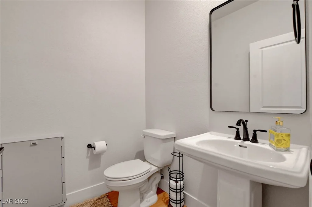 9423 Cruz, Las Vegas, NV 89143