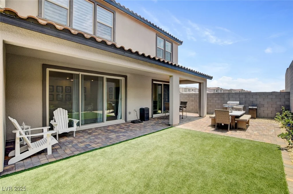 9423 Cruz, Las Vegas, NV 89143