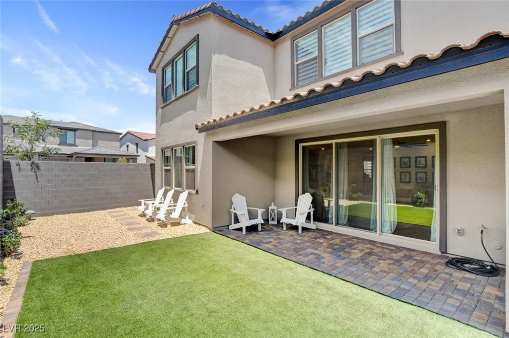 9423 Cruz, Las Vegas, NV 89143