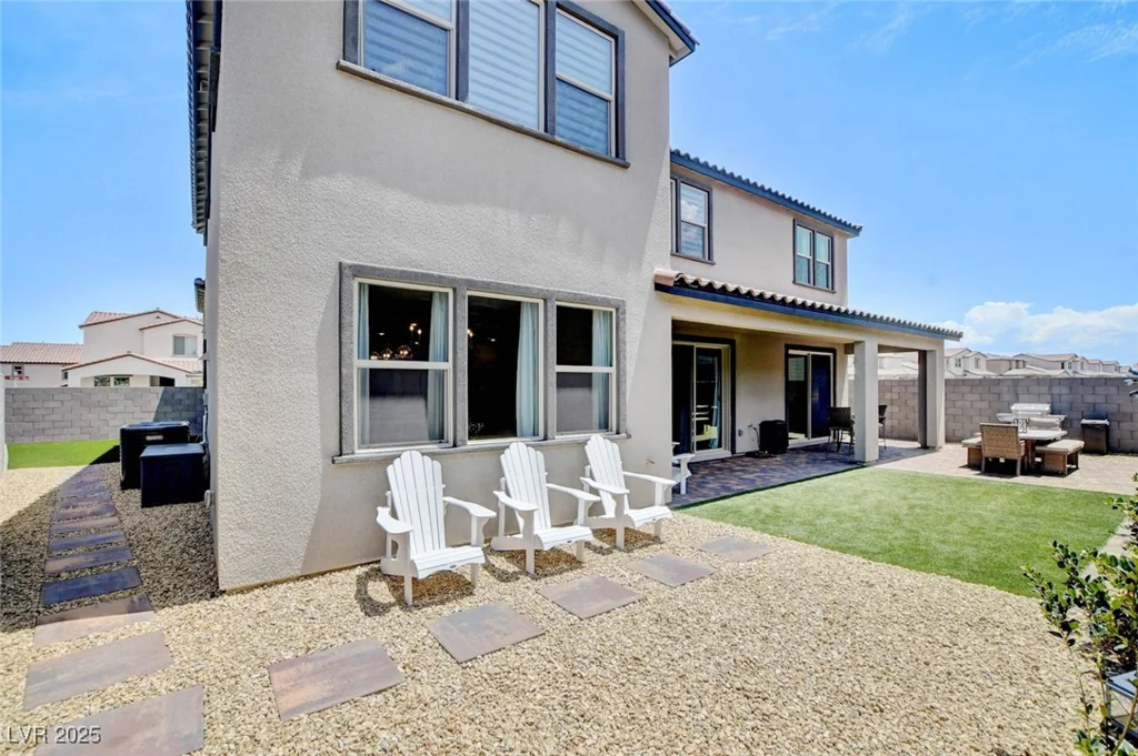 9423 Cruz, Las Vegas, NV 89143