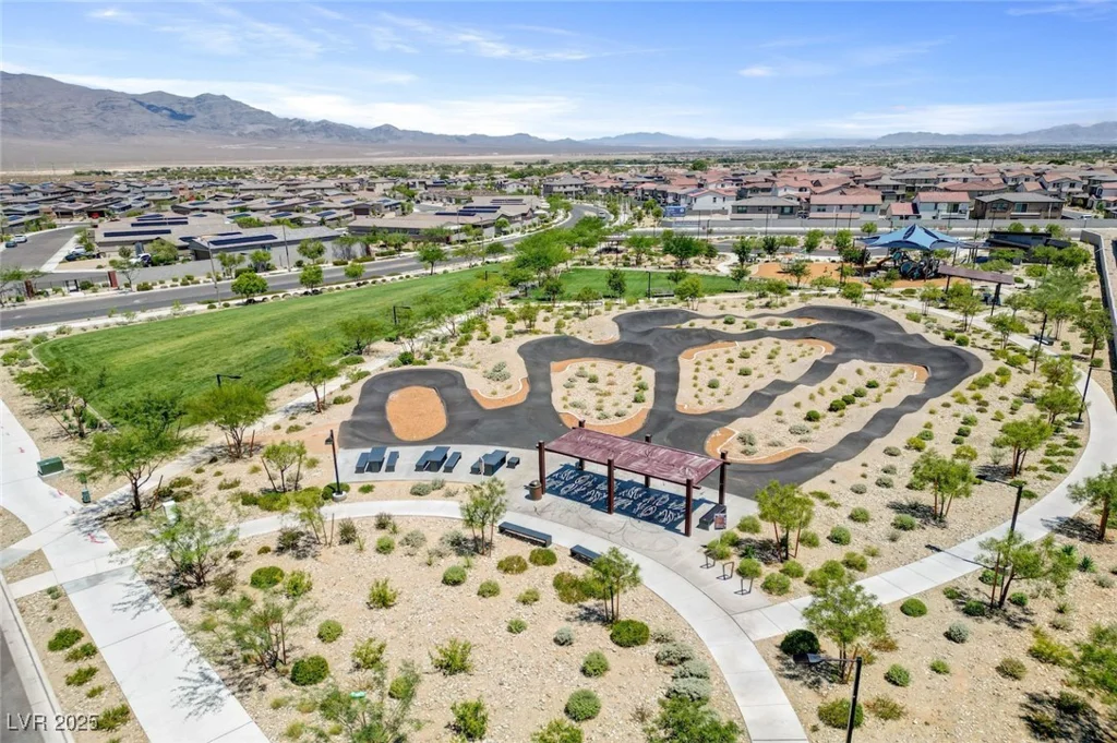 9423 Cruz, Las Vegas, NV 89143