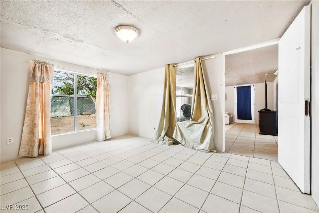 3113 Theresa, Las Vegas, NV 89101